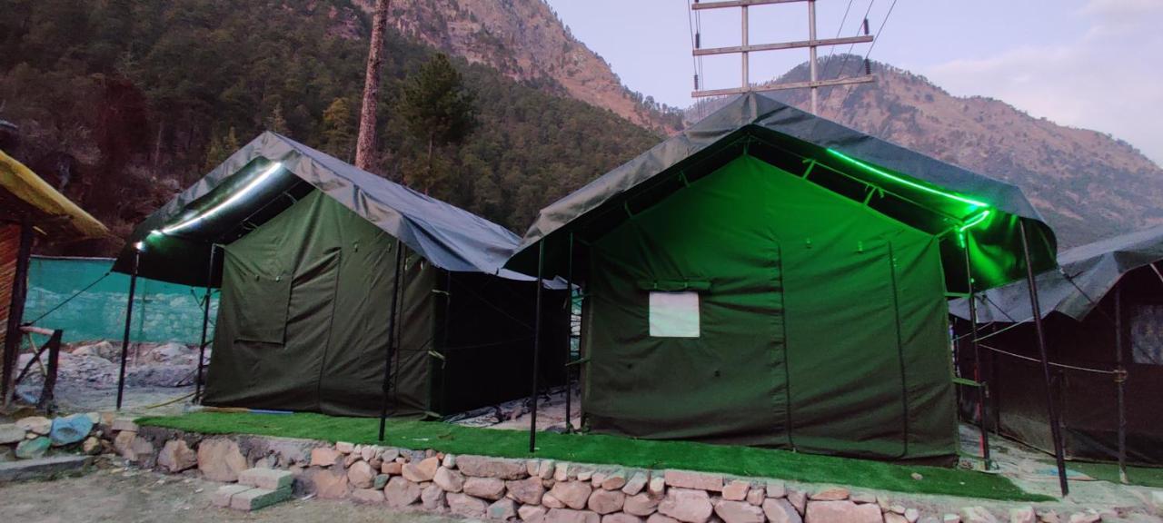 Stayhigh Camps & Cottages Касол Екстериор снимка