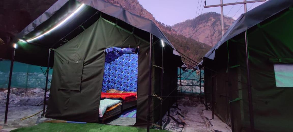 Stayhigh Camps & Cottages Касол Екстериор снимка